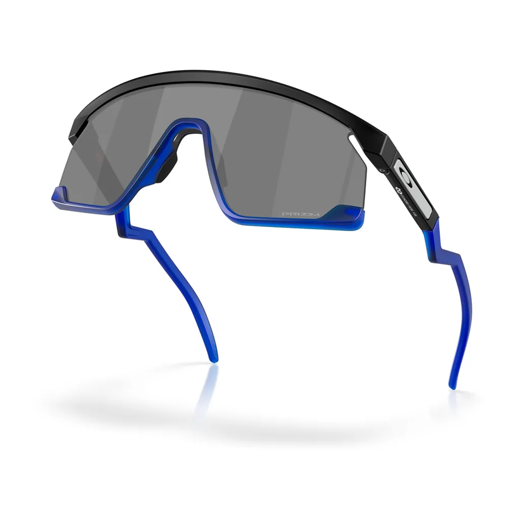 Купить Oakley OO9280-1539-39 Солнцезащитные очки Bxtr Бесцветный Matte Black Prizm Black/CAT3 7ft.ru в интернет магазине Семь Футов
