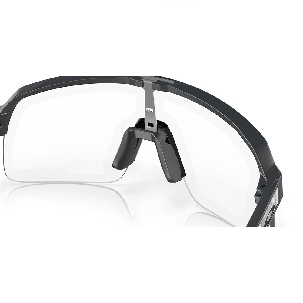 Купить Oakley OO9463-4539 Sutro Lite Солнцезащитные Очки Фотохромные Matte Carbon Clear Photochromic/CAT1-2 7ft.ru в интернет магазине Семь Футов