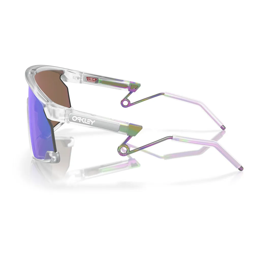 Купить Oakley OO9237-0239 Солнцезащитные очки BXTR Metal Prizm Бесцветный Matte Clear Prizm Violet/CAT3 7ft.ru в интернет магазине Семь Футов