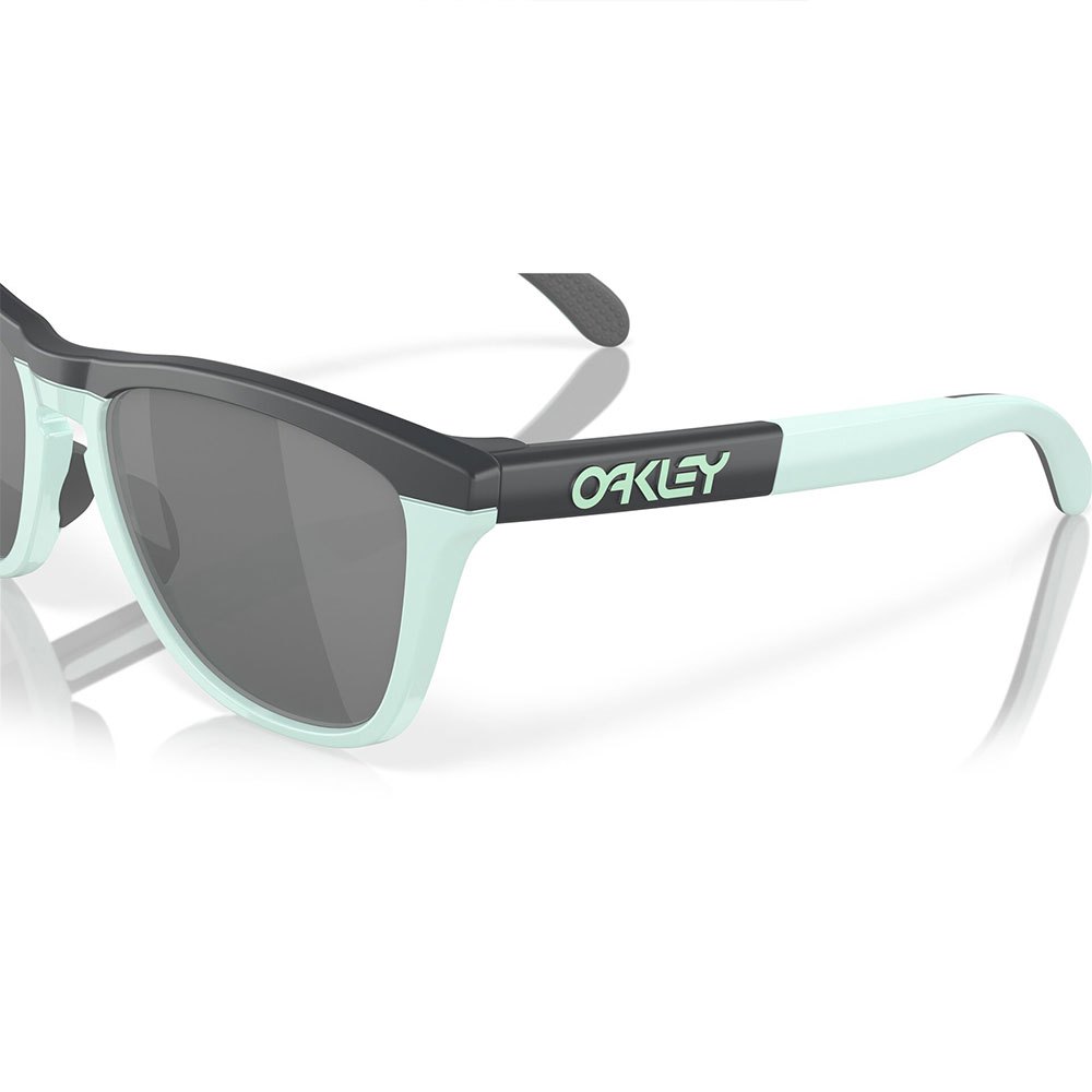 Купить Oakley OO9284-0355 Frogskins Range Солнцезащитные Очки Matte Carbon / Blue Milkshake Prizm Black/CAT3 7ft.ru в интернет магазине Семь Футов